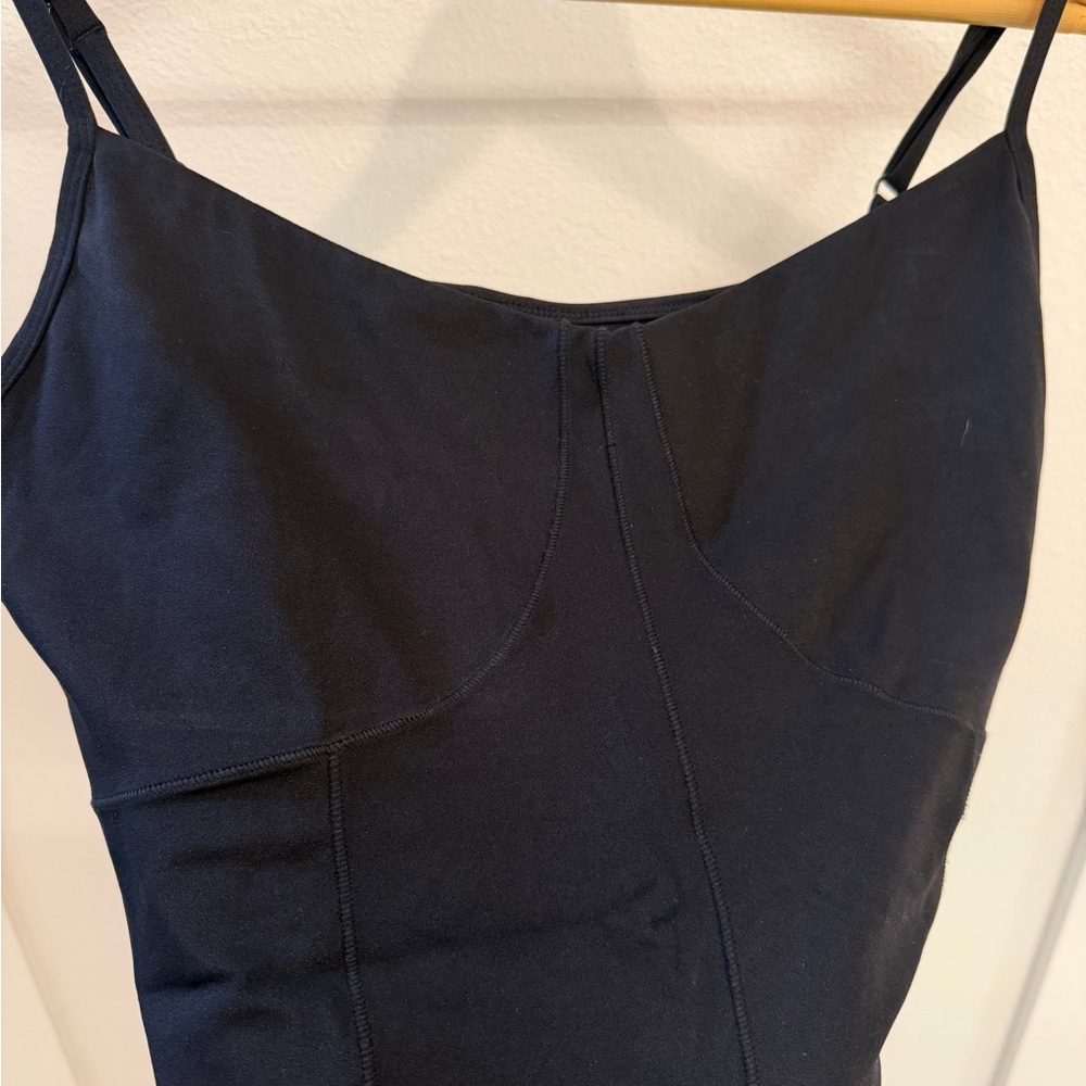 NWOT Savvi Black Tank with Shelf Bra for Support During Workouts. Size XL - Picture 3 of 6